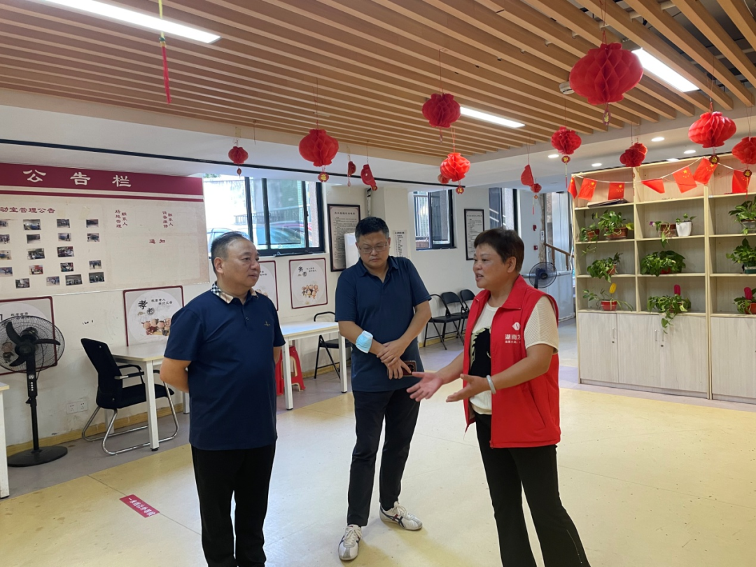 黄志刚、苏千里带队赴乐鱼官方网页版-乐鱼(中国)社区居家养老服务站点督查安全生产工作