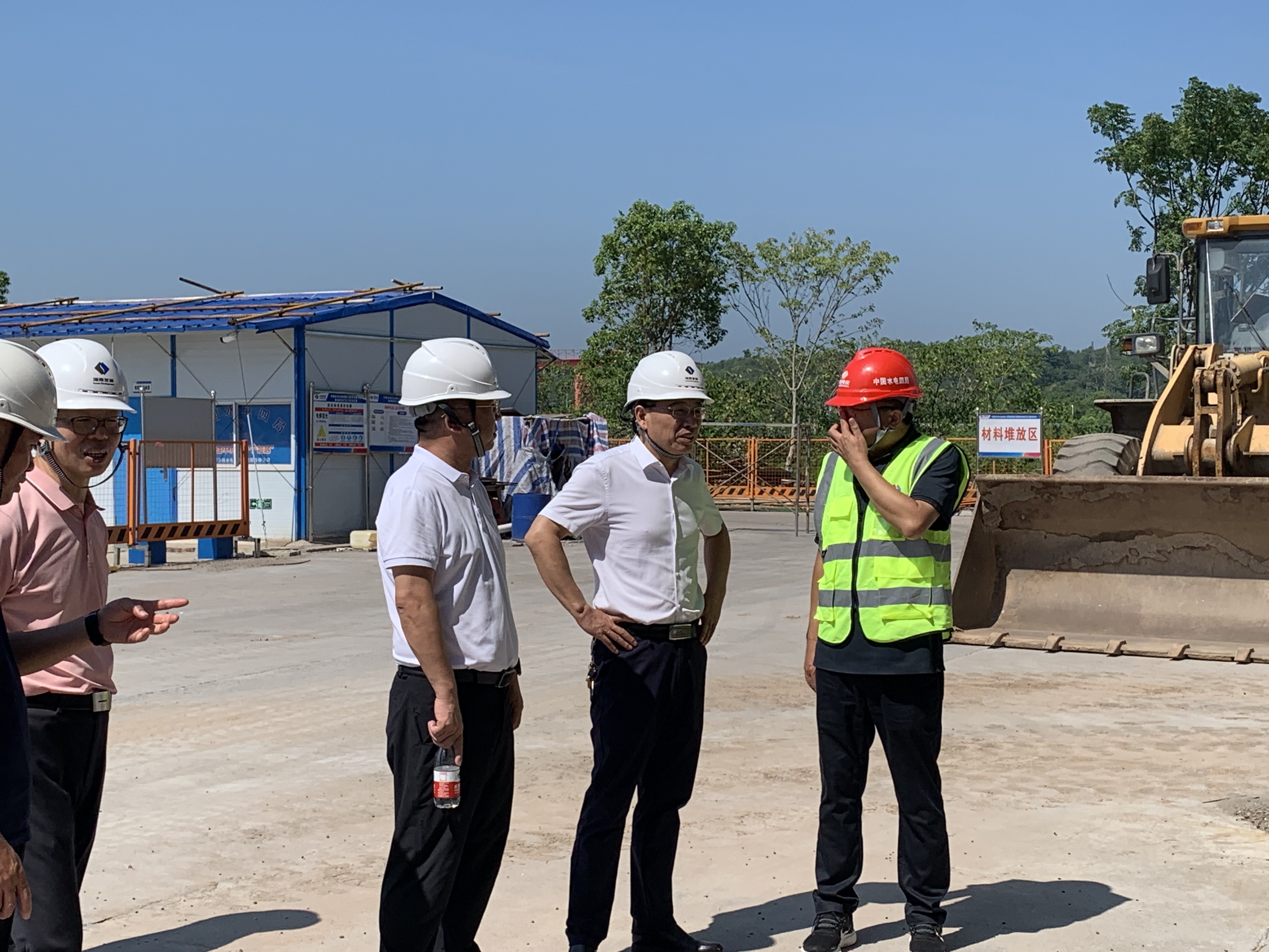 张军带队赴乐鱼官方网页版-乐鱼(中国)株洲航电扩机项目开展监督调研