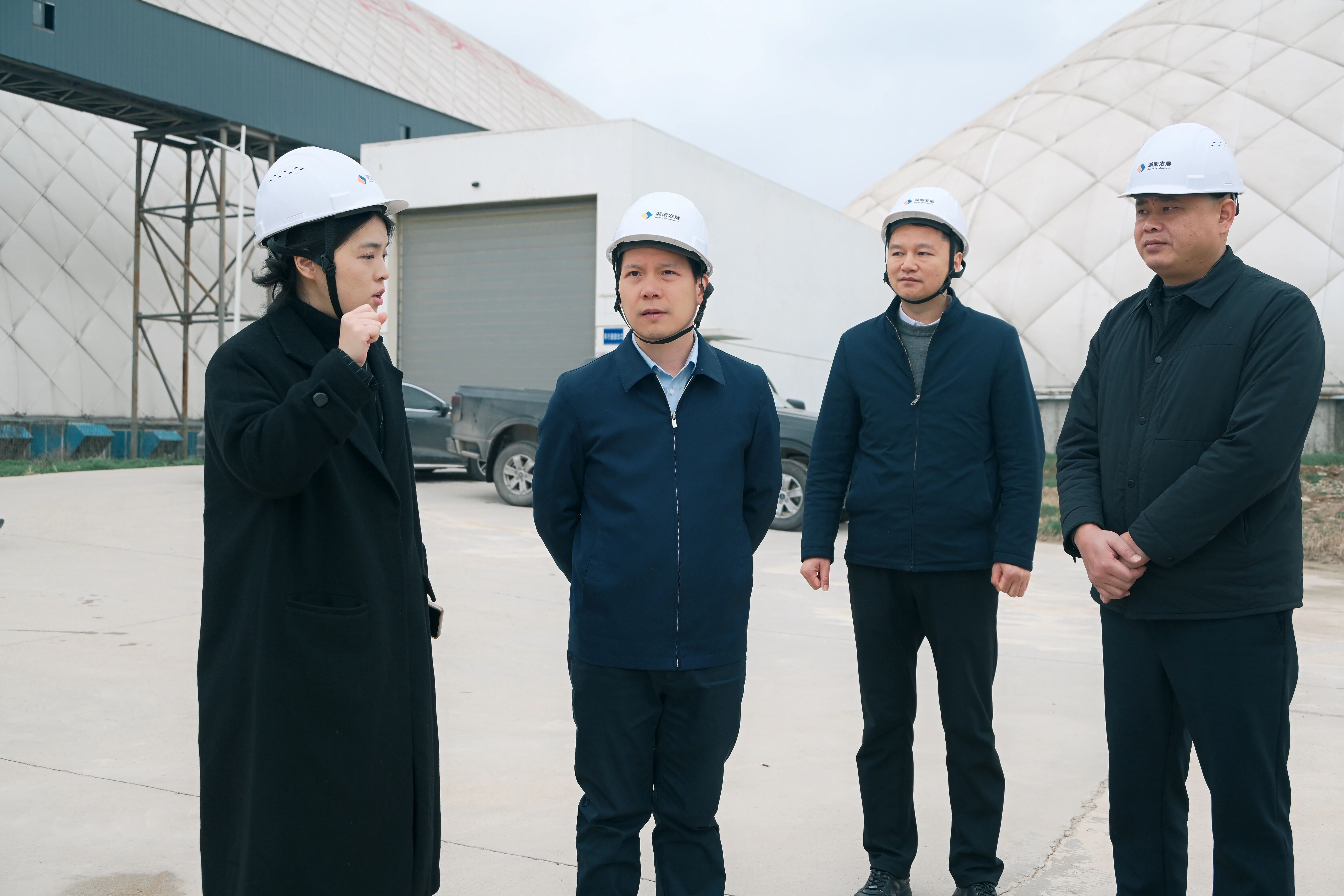 廖江华调研乐鱼官方网页版-乐鱼(中国)机制砂和砂石集散中心项目